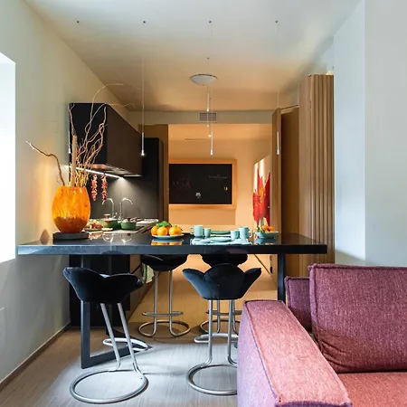 Charming With Terrace - Perfect For Families And Friends * ローマ