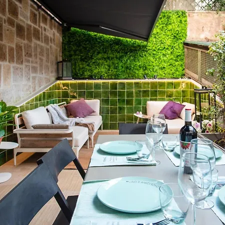 Charming With Terrace - Perfect For Families And Friends アパート ローマ