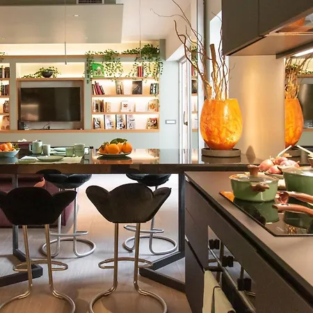 Charming With Terrace - Perfect For Families And Friends ローマ